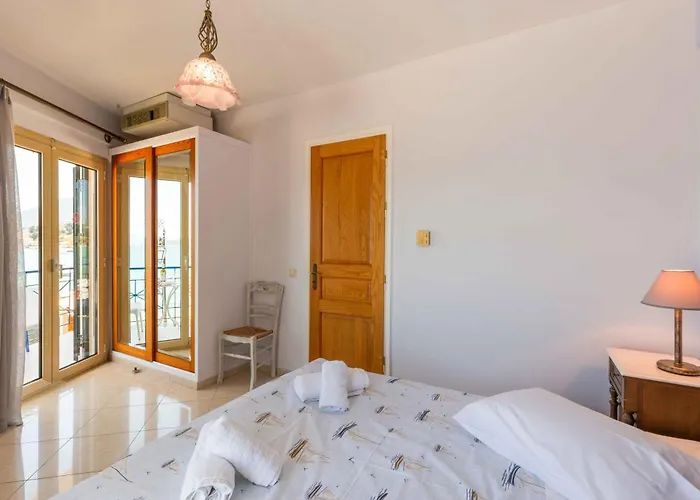 Salty Breeze Beachfront