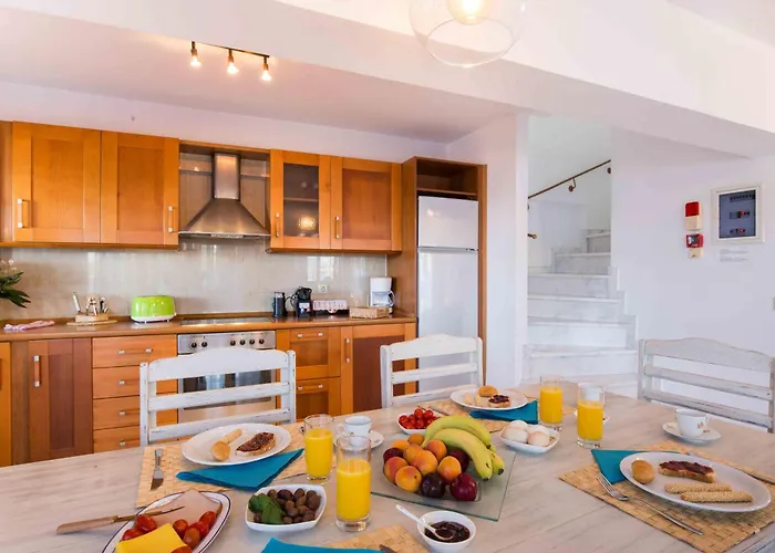 Salty Breeze Beachfront * Lygia (Lefkada)