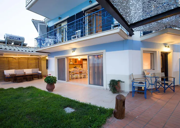 Salty Breeze Beachfront Villa Lygia (Lefkada)