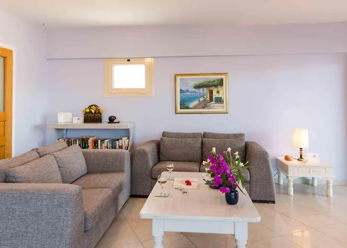 Salty Breeze Beachfront Lygia (Lefkada)